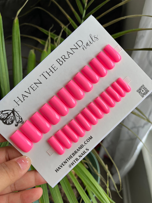 Bubblegum Fun (GEL POLISH ONLY)