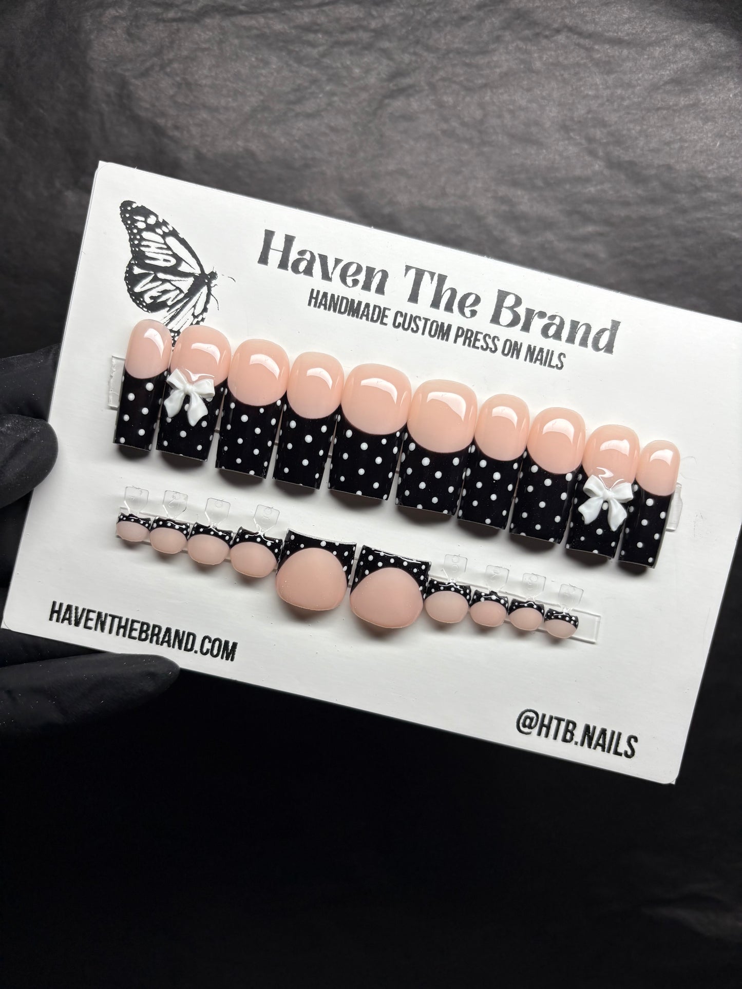 Paris Kiss Set (custom)