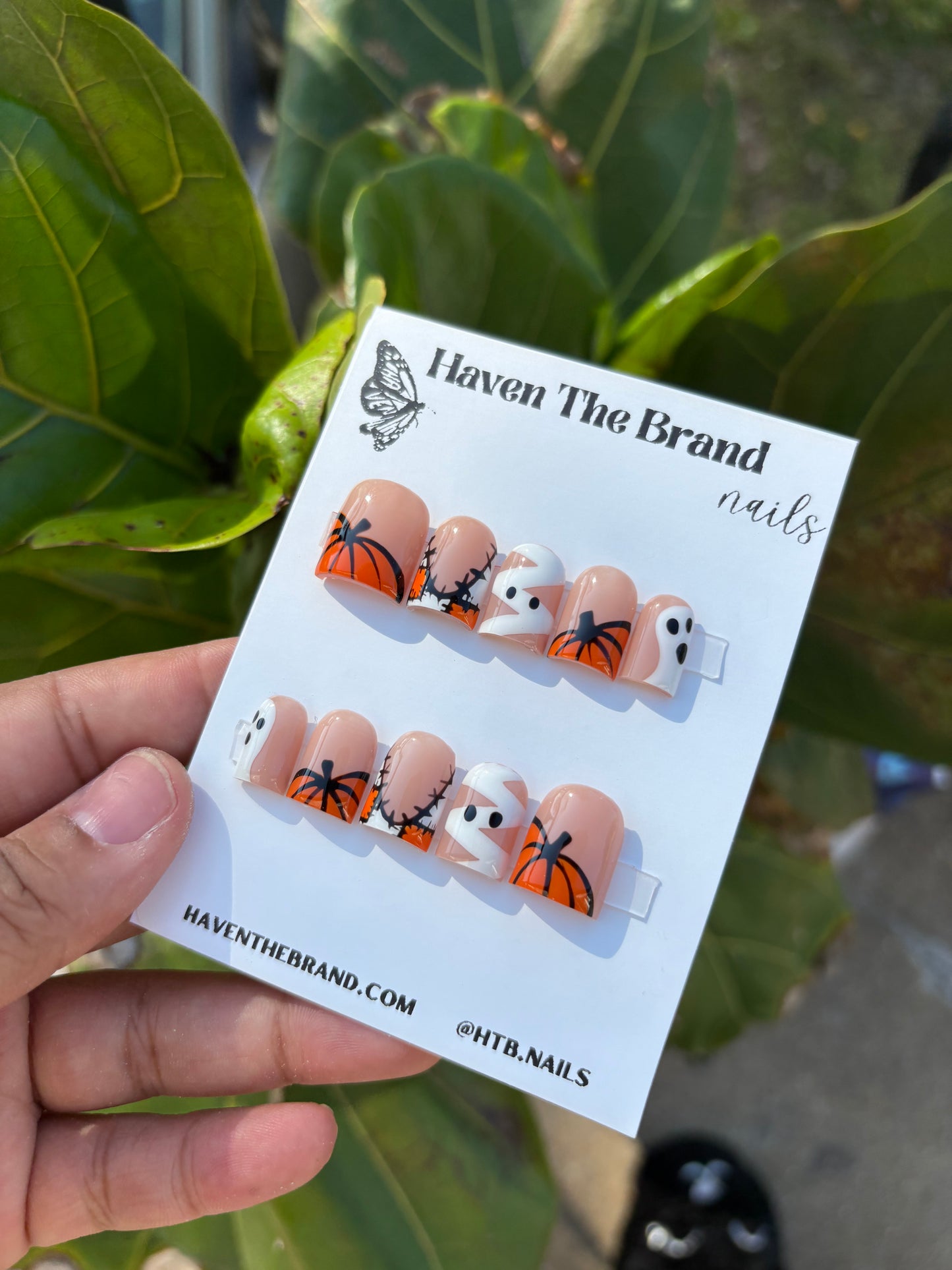 Trick or Chic (custom)