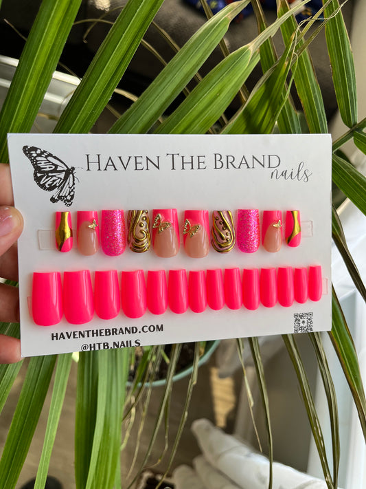 Niyomi (GEL POLISH ONLY)