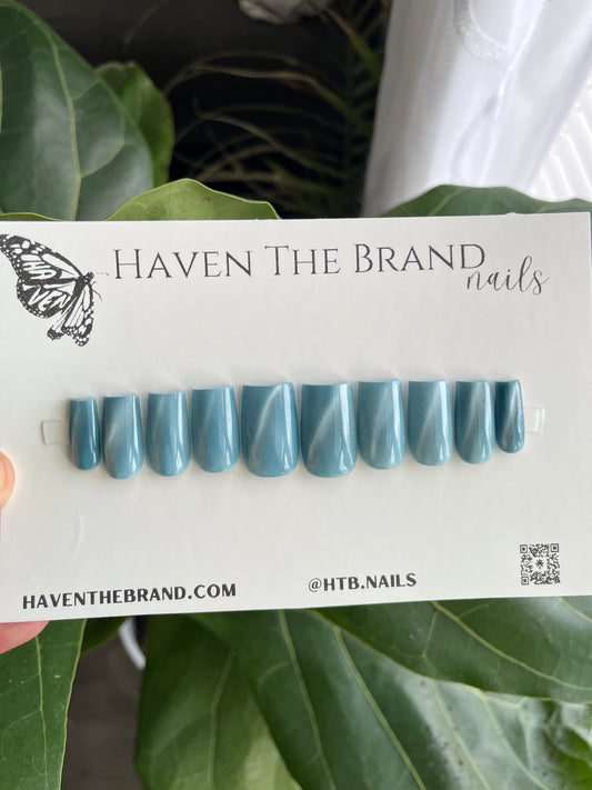 Ice Blu Cat Eye (RTS)