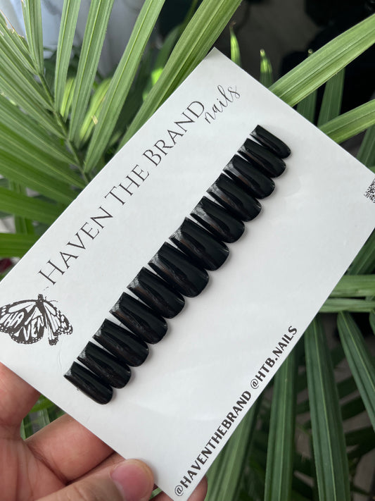Solid Black Medium Sqaure