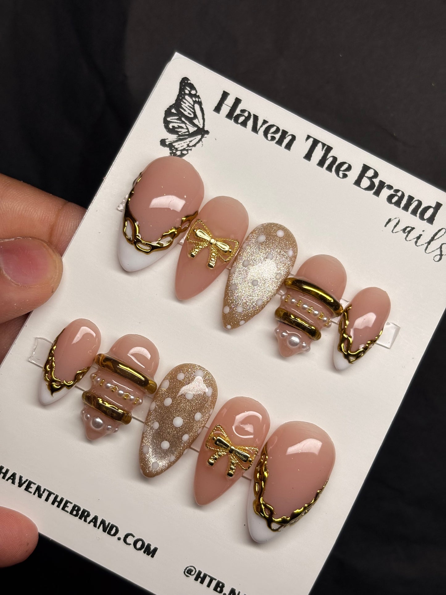 Pretty Nails, Soft Life  (custom)
