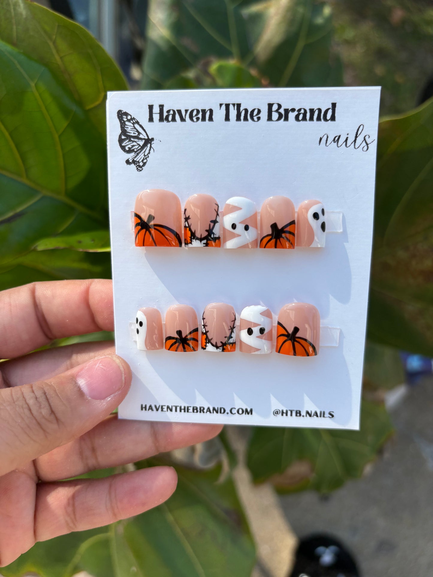 Trick or Chic (custom)