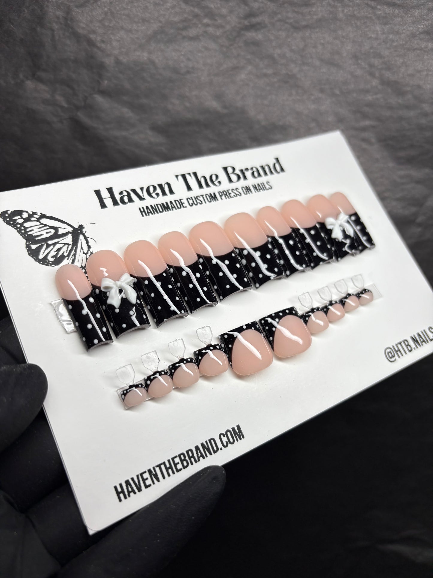 Paris Kiss Set (custom)