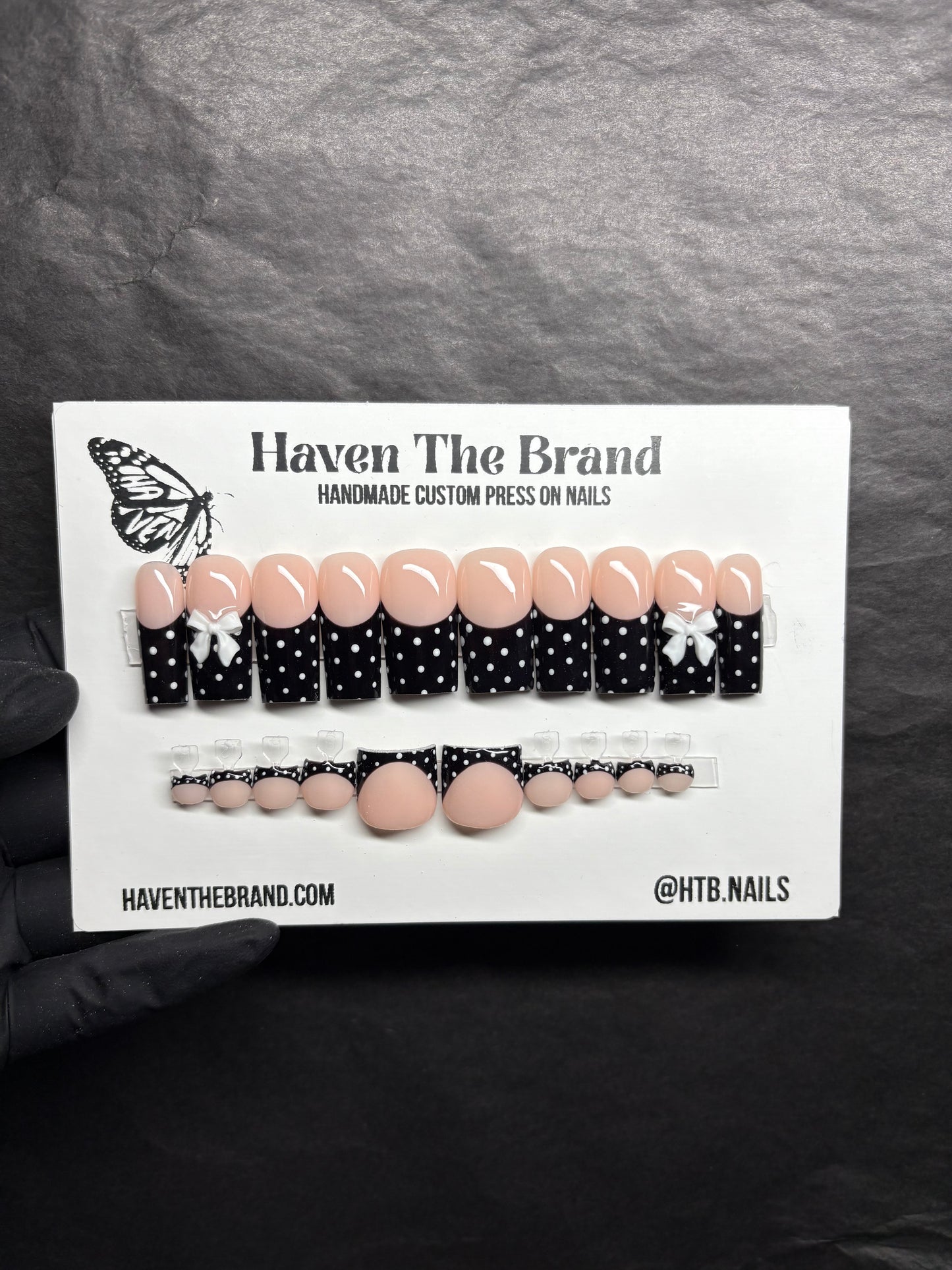 Paris Kiss Set (custom)