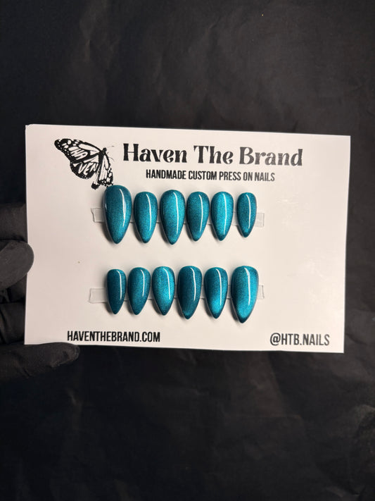 Teal Blue Cat Eye