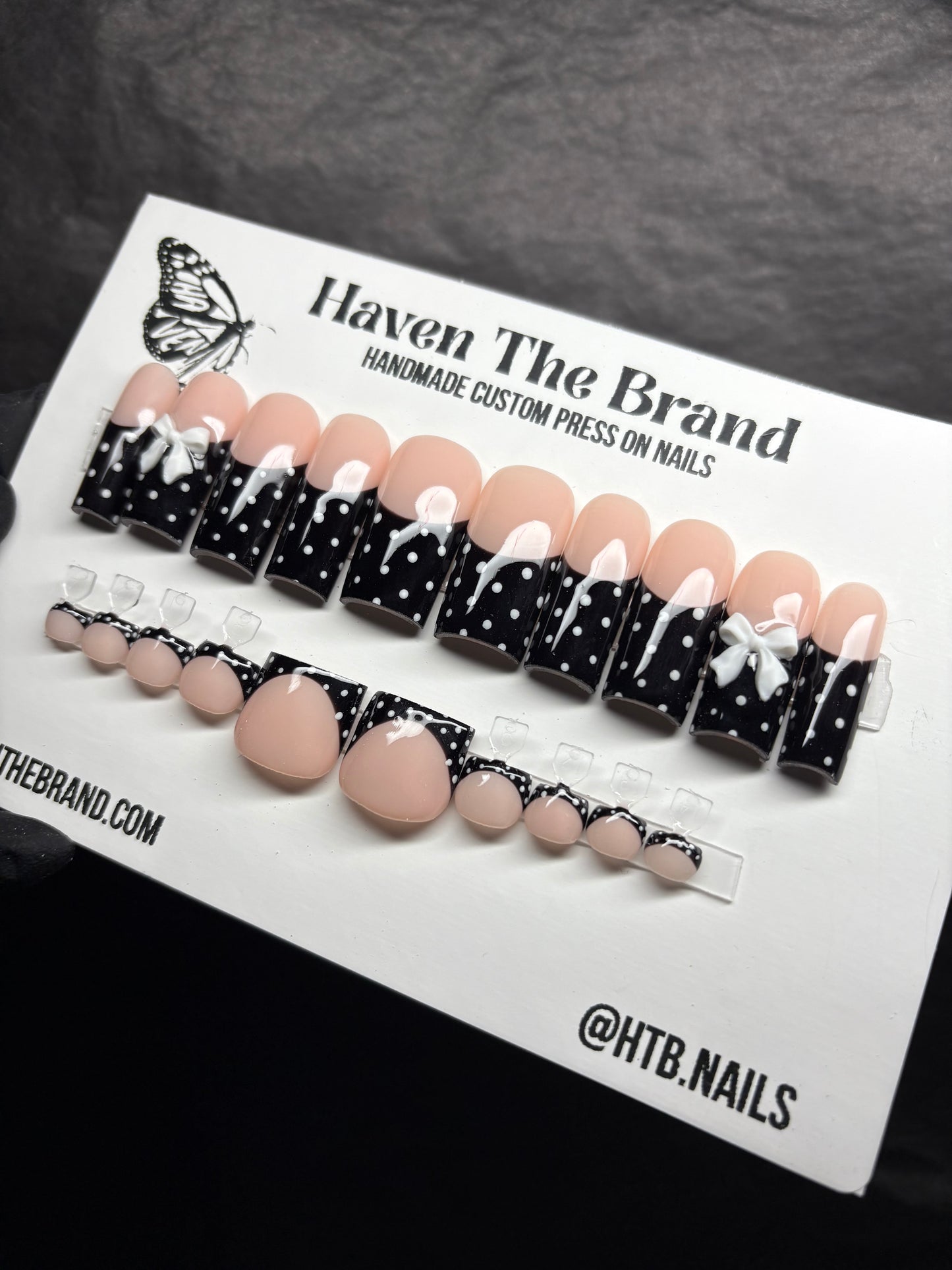 Paris Kiss Set (custom)